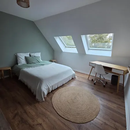 Holiday home Maison Familiale 4 Piscine 5mn Du Centre *