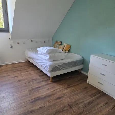 Сasa de vacaciones Maison Familiale 4 Piscine 5mn Du Centre *