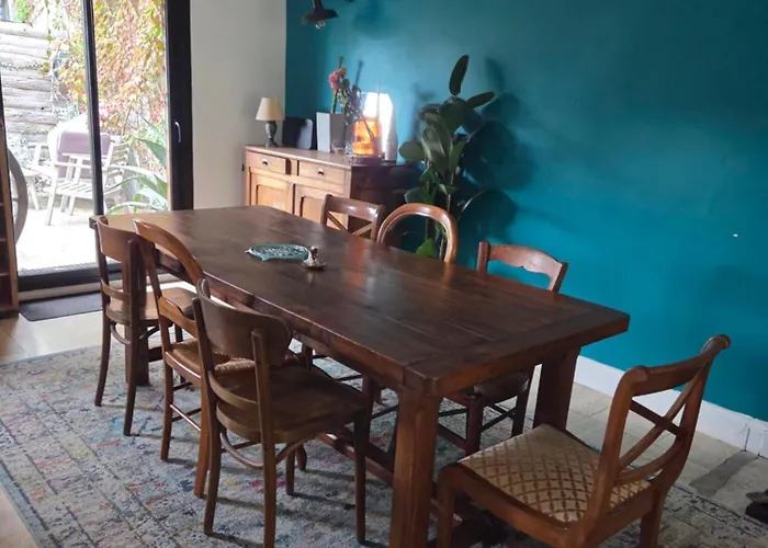 Vakantiehuis Maison Familiale 4 Piscine 5mn Du Centre